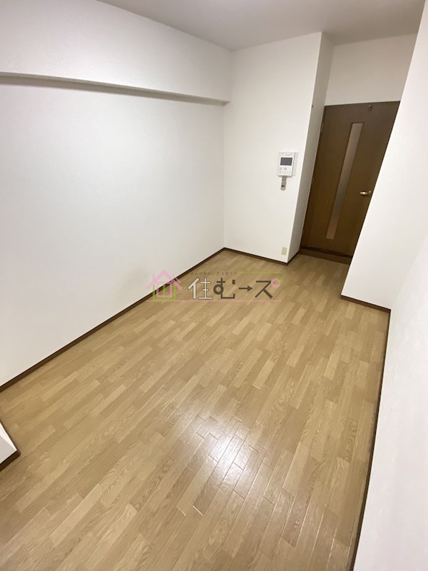 エスリード本町 リビング