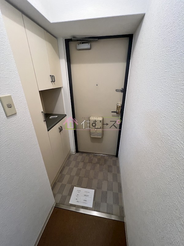 ライオンズマンション新大阪第5 玄関