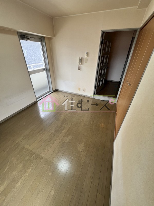 ルミナス難波 リビング