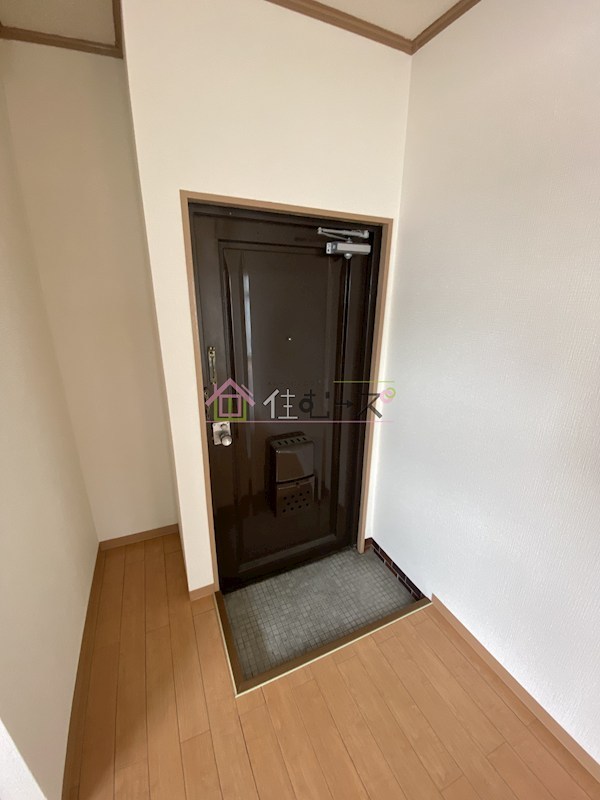 第1奥村マンション 玄関