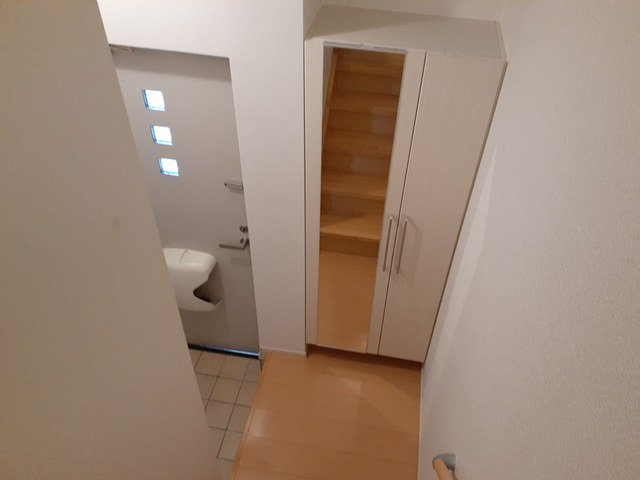 プラセール宝塚Ⅱ 玄関