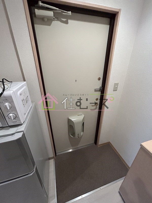 みおつくし西なんば 玄関