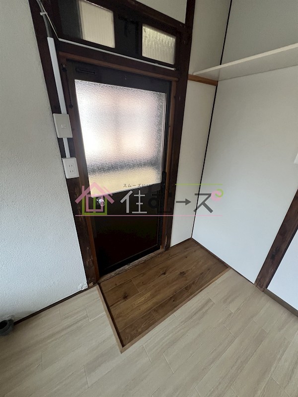 深江南アパート 玄関