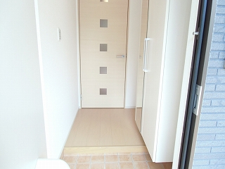 ベルメゾン　壱番館 玄関