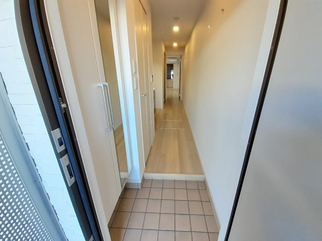 グランパレ稲野 玄関