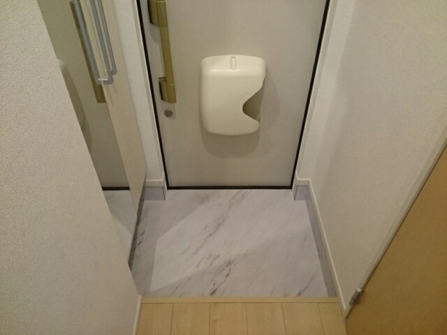 プリムローズ 玄関