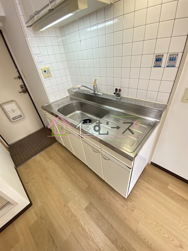 プレステージ堂島 キッチン