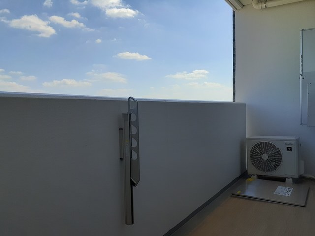 ムーンヒルズ大阪 ベランダ