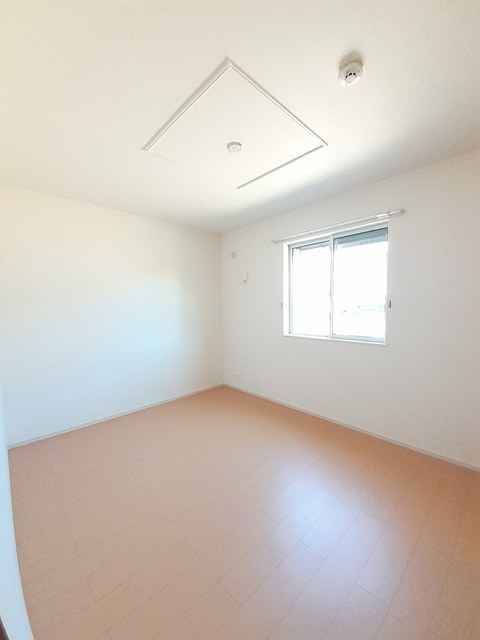 ラ　エルージュ その他2