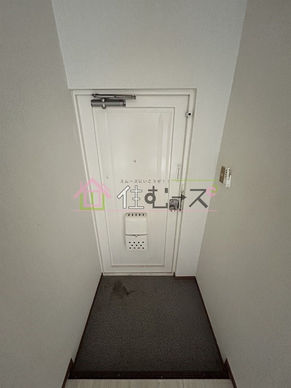 玉出ハイツ 玄関