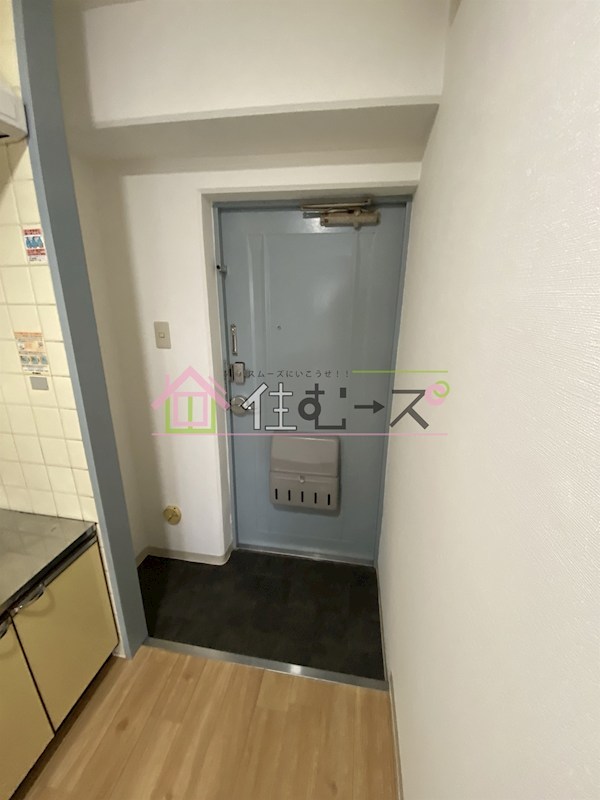 白倉マンション 玄関