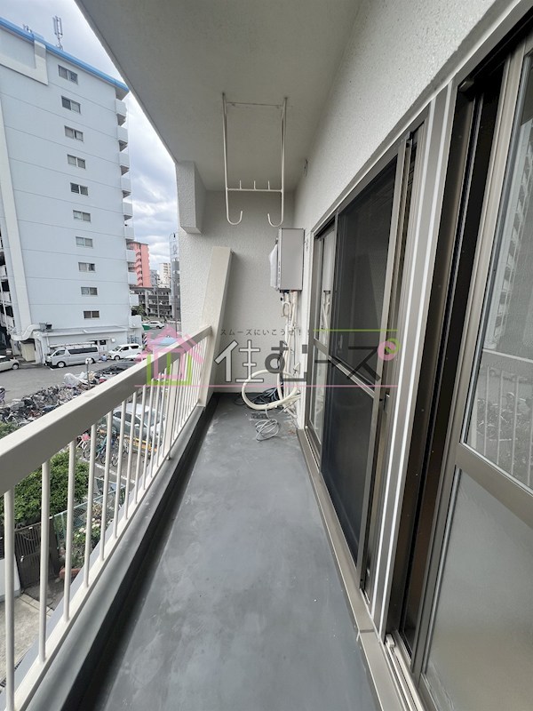 東淀川ホームプラザ ベランダ