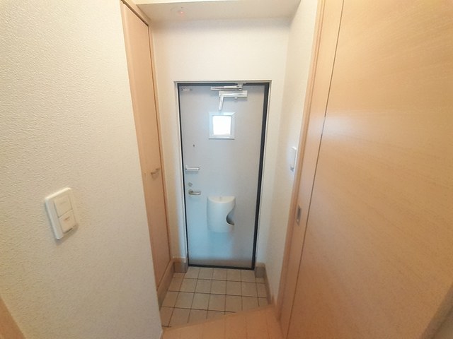 アンソレイエ　Ⅰ 玄関