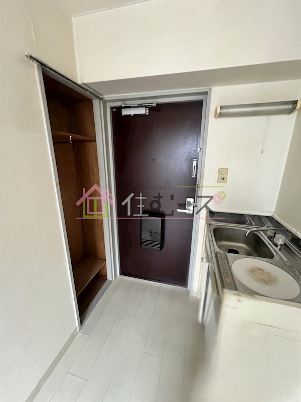 ジオナ本田 玄関