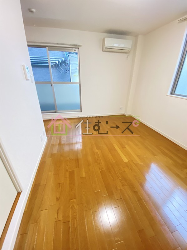 Room6 ベッドルーム