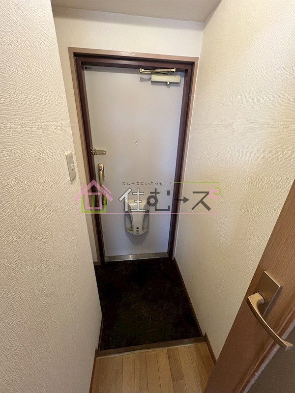 井上マンション 玄関