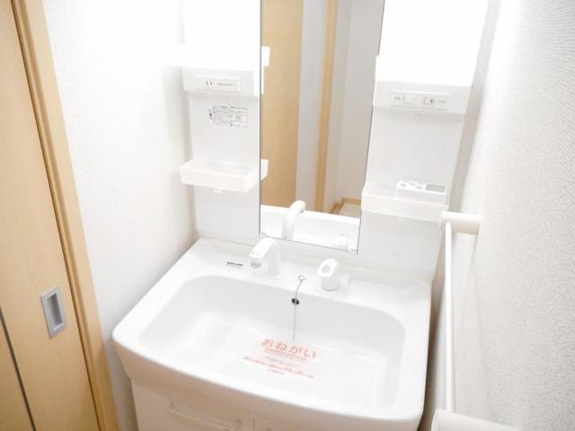 Ｃｕｒｒｅｎｔ　Ｌｉｌｙ その他3