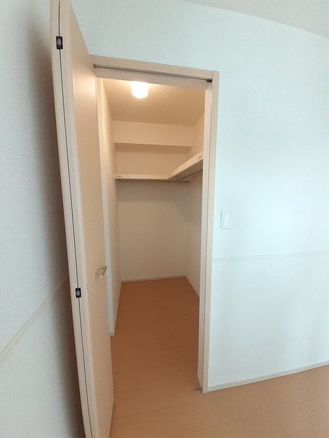 ヴァンプール・ヒル その他3