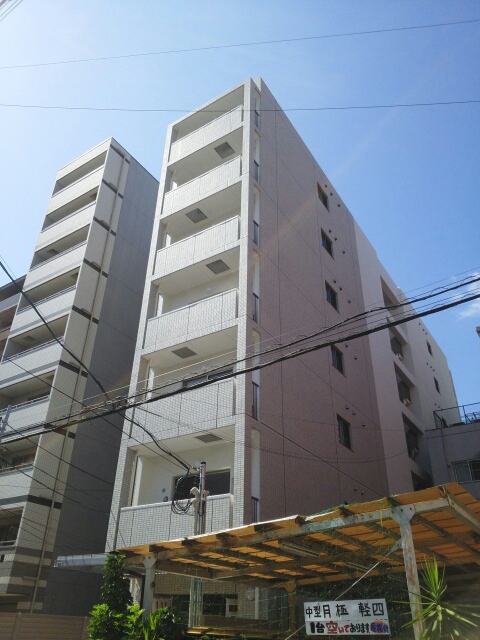 サンプラザ２２ 外観