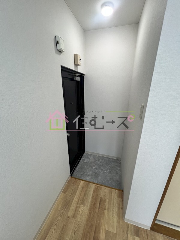 ニューライフ赤坂 玄関