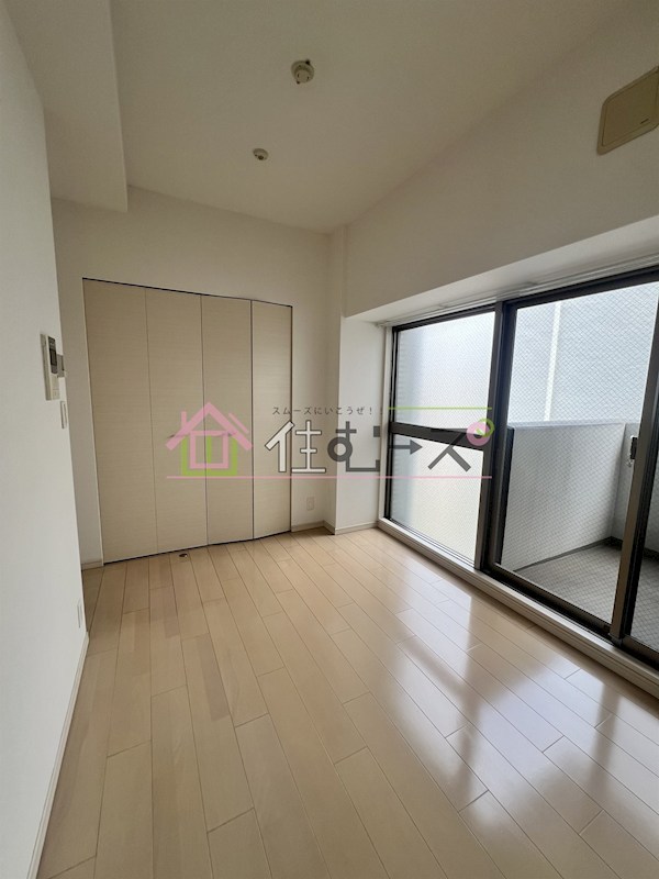 アドバンス上町台プレジール ベッドルーム