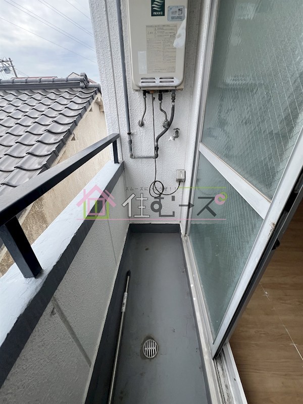 ロイヤル遠里小野 ベランダ