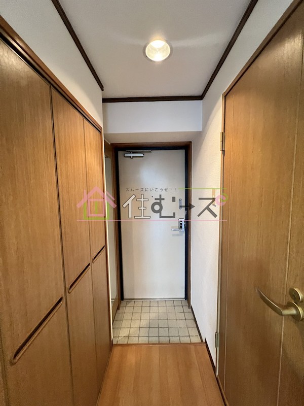 サンパレスイースト 玄関
