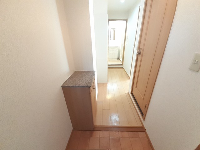 クルーセ・夙川 玄関