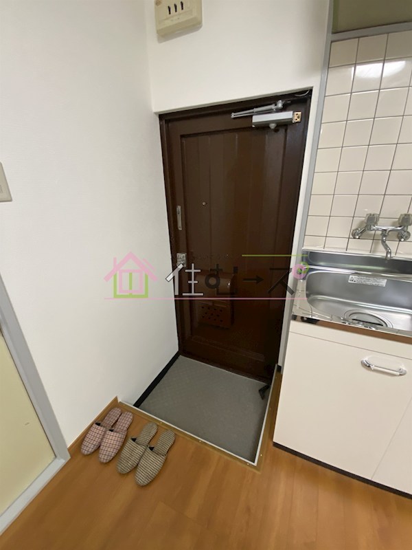 弁天町土居マンション 玄関