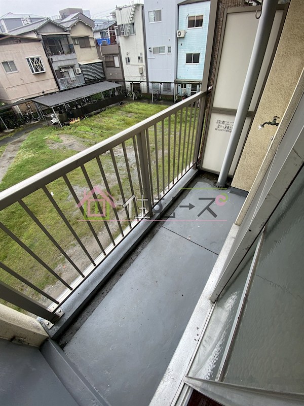 田中町住宅1号棟 ベランダ