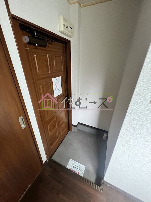 エトワール住之江 玄関