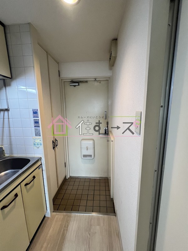 ポアール住之江 玄関