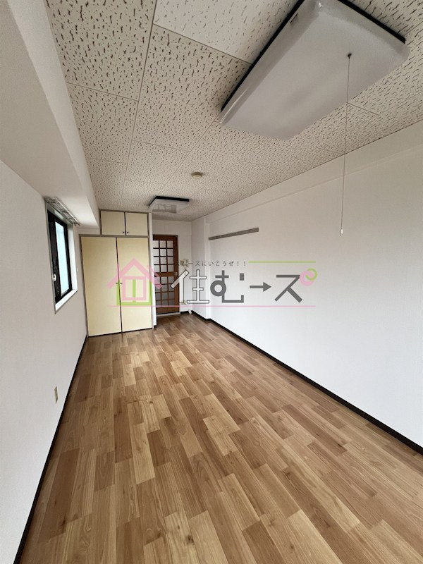 ハイツ新今宮 リビング