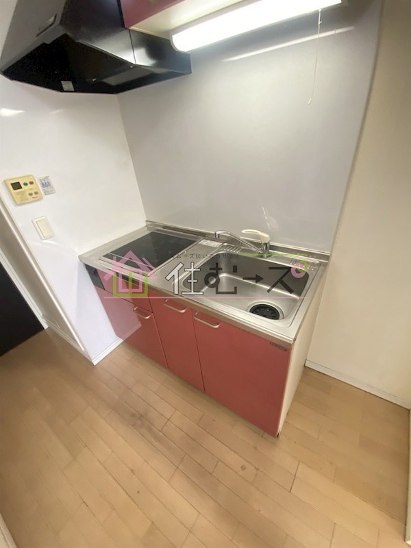 フロンティアタワー九条Ⅲ キッチン