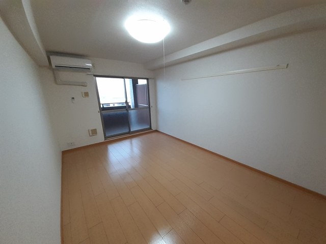 ドマ－ニ その他7