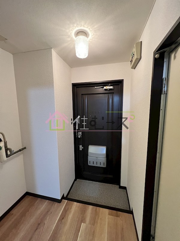 ルーモ矢田Ⅱ 玄関