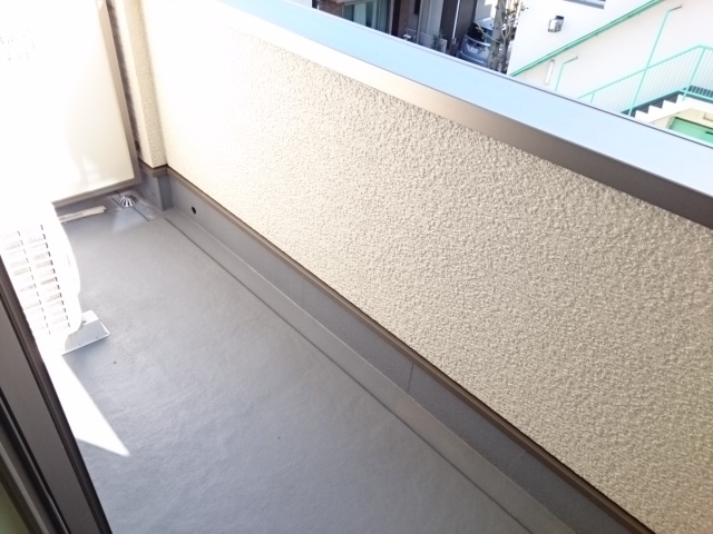 ウェスト　ヴィレッジ ベランダ