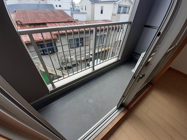 リーヴァ　神石 ベランダ