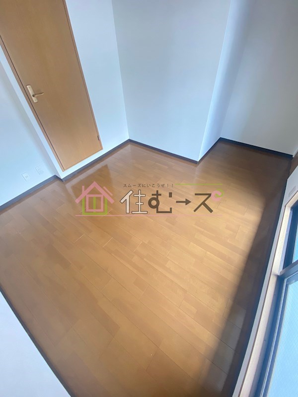 おおきに京橋駅前ビル リビング