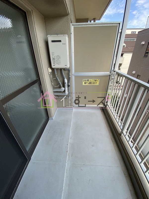 朝日プラザアドバンス淡路 ベランダ