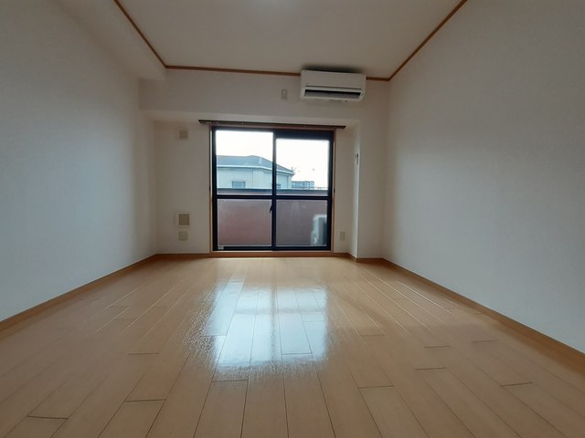 ラビアン リビング
