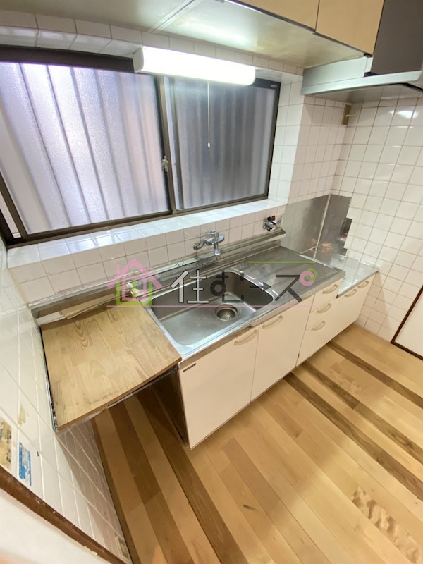 上新庄3丁目一戸建て キッチン