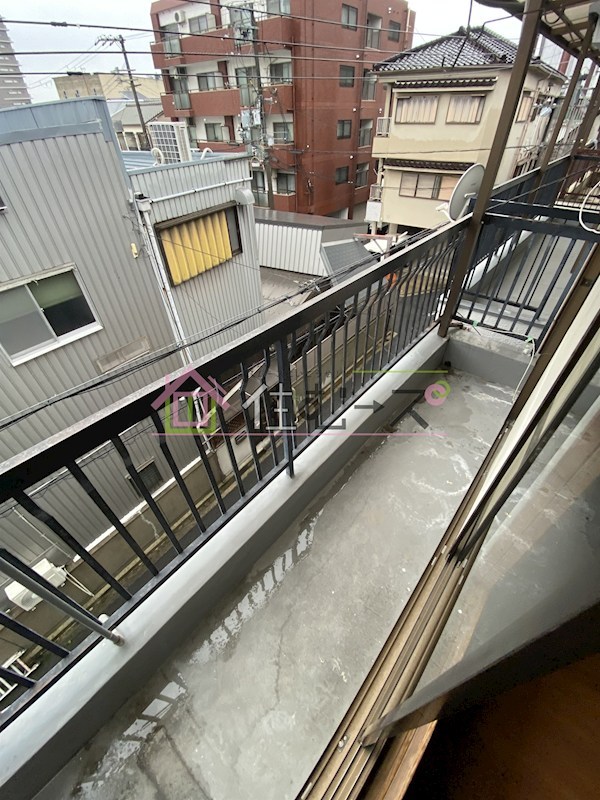 上新庄3丁目一戸建て ベランダ