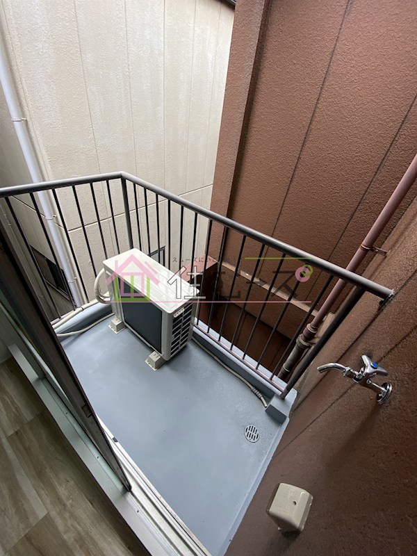 発春ハイツ ベランダ