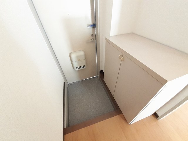 サニーコート小川 玄関
