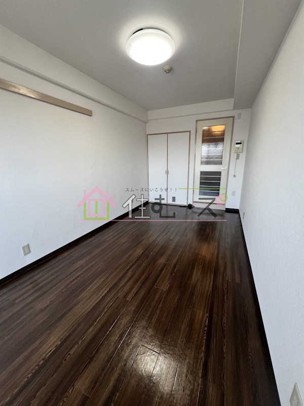 プリンスコート リビング