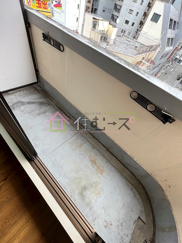 ラパンジール恵美須Ⅲ ベランダ