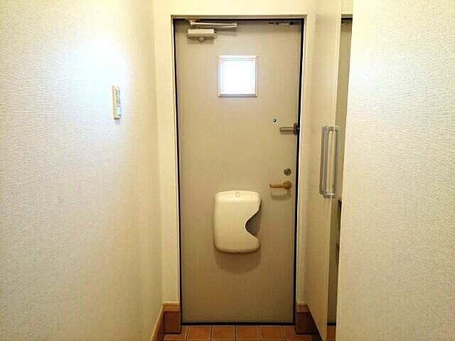 グリーン・ヒル 玄関