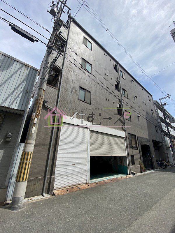 グランドウイング 外観