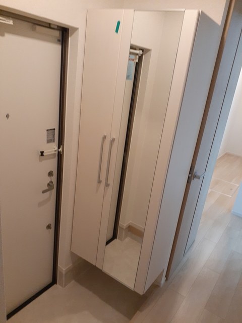 エクラ宝塚 玄関